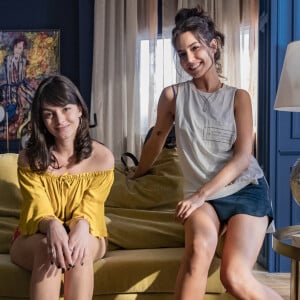 'Um Lugar ao Sol': Cecília (Fernanda Marques) descobre que a mãe, Rebeca (Andrea Beltrão), provocou fim do namoro de Felipe (Gabriel Leone) com Bela (Bruna Martins)