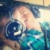 Klebber Toledo postou a foto de um beijo em Marina Ruy Barbosa durante um passeio de helicóptero nos Estados Unidos