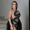 Deolane Bezerra cobra R$ 250 mil para tocar em uma festa