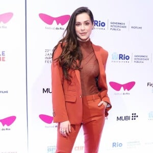 Sophia Abrahão foi fotografada na abertura do Festival do Rio 2021