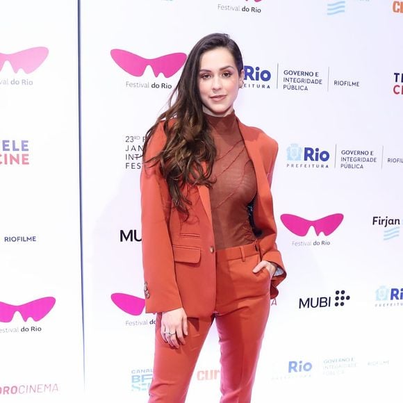 Sophia Abrahão foi fotografada na abertura do Festival do Rio 2021