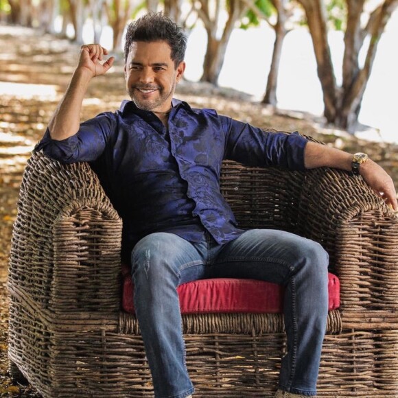 Zezé Di Camargo relembrou como foi o casamento com Zilu Godoi