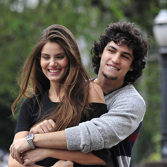 Angel (Camila Queiroz) confessa ter matado Gui (Gabriel Leone) na novela 'Verdades Secretas 2'