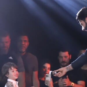 Gabriel, filho de Gusttavo Lima e Andressa Suita, roubou a cena em show do pai