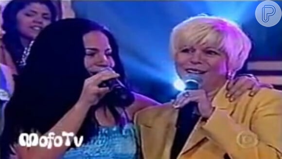 Nos anos 90, Vanusa chegou a cantar junto com a filha, Aretha, no 'TV Xuxa'