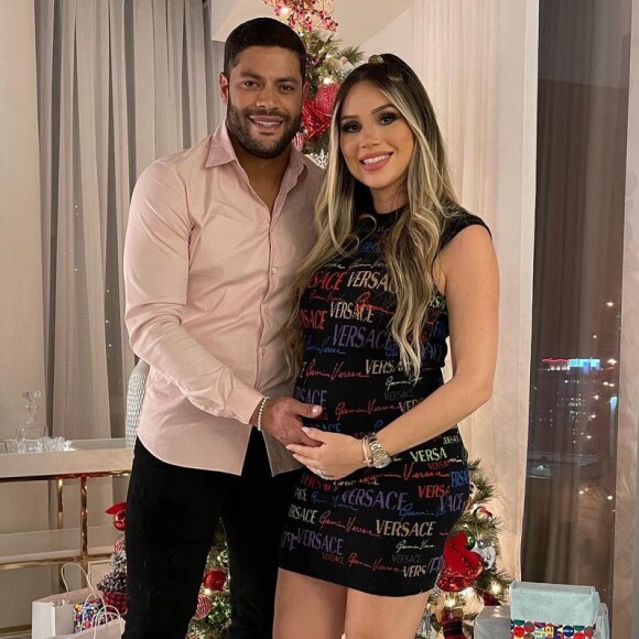 Camila Ângelo revelou a gravidez de Hulk no dia 18 de setembro de 2021