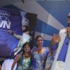 Carlinhos Brown é coroado Rei da Percussão da Portela