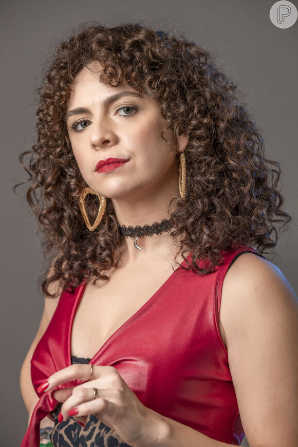 Bárbara (Alinne Moraes) revela a Roney (Danilo Granghéia) paradeiro de Stephany (Renata Gaspar) na novela 'Um Lugar ao Sol'