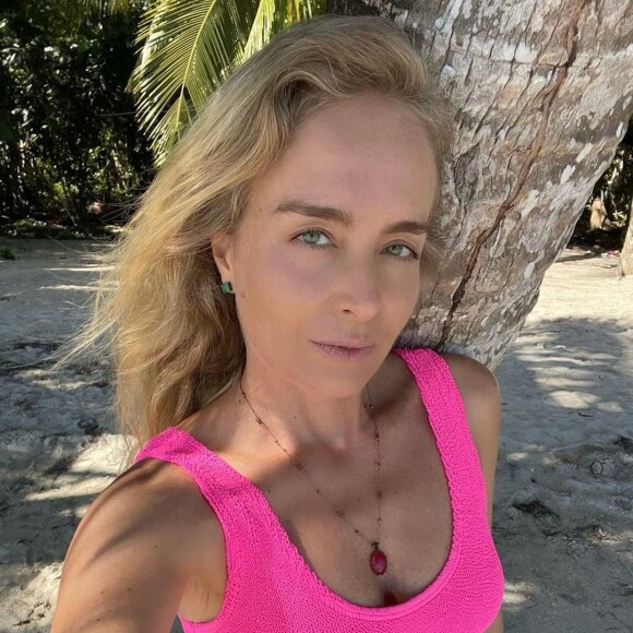 Angélica está de férias com o marido, Luciano Huck