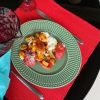 'BBB 22': Tadeu Schmidt mostrou detalhes do almoço colorido da família, destacando a comida e os enfeites da mesa