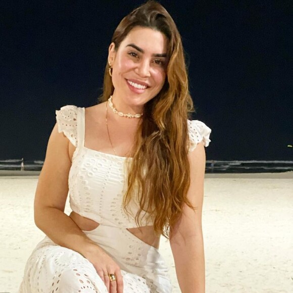 Naiara Azevedo anunciou o lançamento de '50 por cento', música feita em parceria com Marília Mendonça, e causou polêmica
