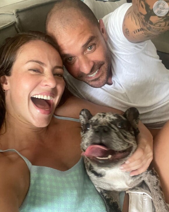 Paolla Oliveira e Diogo Nogueira adotaram um cachorro