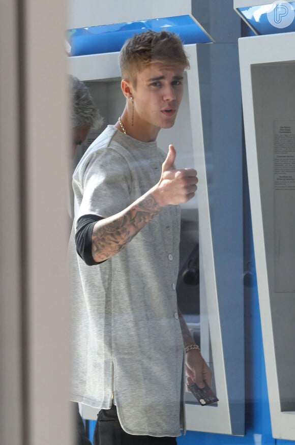 Vizinhos de Justin Bieber comemoram saída do cantor do condomínio