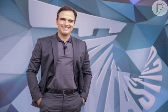 Tadeu Schmidt recebia R$ 120 mil por mês para apresentar o 'Fantástico', segundo o Observatório da TV