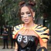 Anitta usou look inspirado no 'Super Bowl' em ensaio em São Paulo