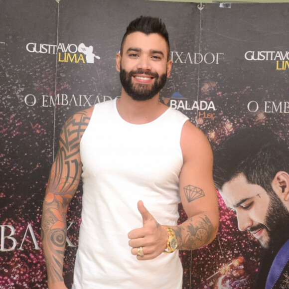 Até mesmo o ex-companheiro de Eloá reconheceu que a jovem e Gusttavo Lima são parecidos