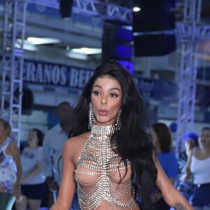 Brunna Gonçalves foi eliminada a tempo de poder participar, mas a agremiação disse que o desfile já estava pronto e eles não contavam mais com a dançarina