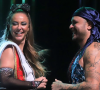 Paolla Oliveira e Diogo Nogueira apareceram em clima de romance durante um baile de Carnaval