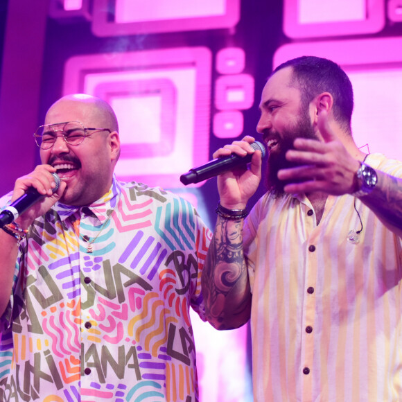 Tiago Abravanel cantou ao lado de Jorge e Mateus em show em SP