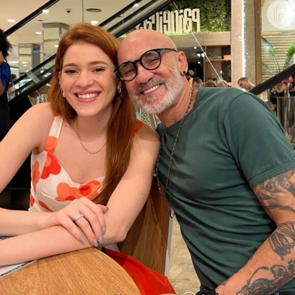 Pai de Ana Clara Lima disse que sempre apoiou a filha, apesar de ainda não estar sabendo sobre o romance