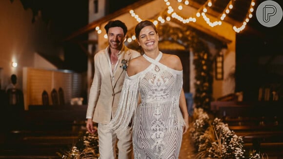 Emanuelle Araújo se casou, no mês passado, com Ricardo Diniz
