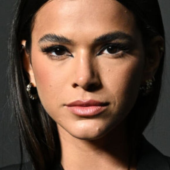 Bruna Marquezine vai interpretar Penny, protagonista feminina do filme 'Besouro Azul', da DC