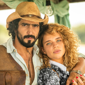 Renato Góes e Bruna Linzmeyer vivem José Leôncio e Madelaine na 1ª fase da novela 'Pantanal'