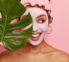 Skincare vegano: conheça 7 produtos que vão cuidar do seu rosto de modo mais natural e sem nada de origem animal.