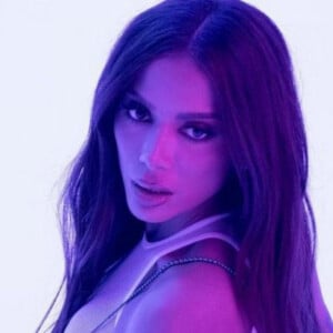 Anitta se tornou a cantora número um do mundo com 'Envolver'