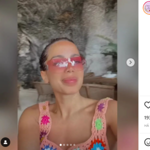 Anitta usa cropped de crochê no dia do aniversário de 29 anos e artesã responsável pela peça vai à loucura