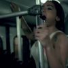 A cantora Anitta gravou cenas do clipe 'Ritmo Perfeito' em um ônibus