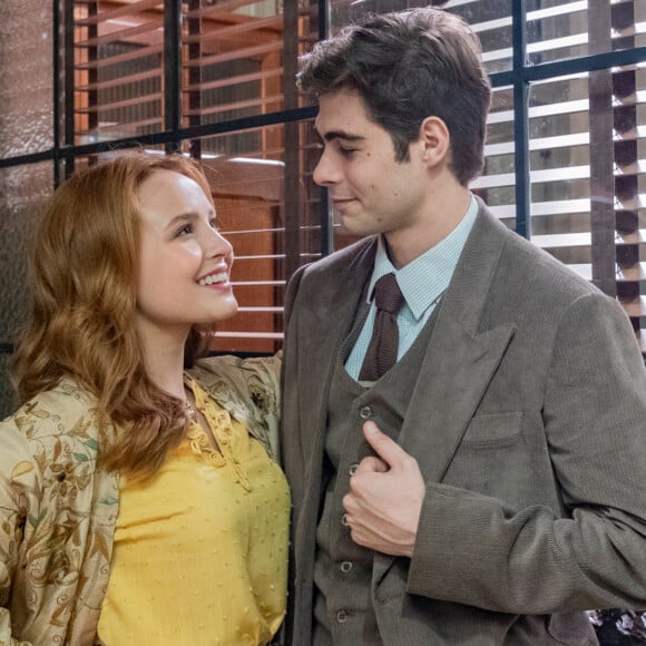 Isadora (Larissa Manoela) perde a virgindade com Davi/Rafael (Rafael Vitti), mas depos têm briga com o mágico a partir do capítulo de quarta-feira, 27 de abril de 2022 da novela 'Além da Ilusão'