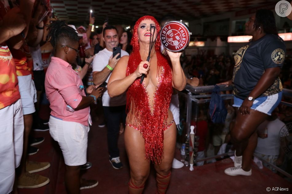 Viviane Araújo irá desfilar pelo Salgueiro no dia 22 de abril