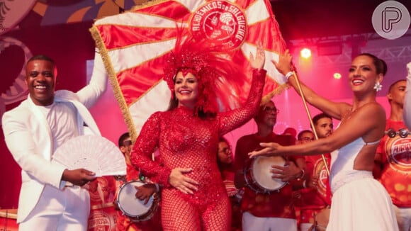 Viviane Araújo ganha liberação para desfile de Carnaval e reage ao ultrassom do filho: 'Joaquim está lindo aqui dentro'