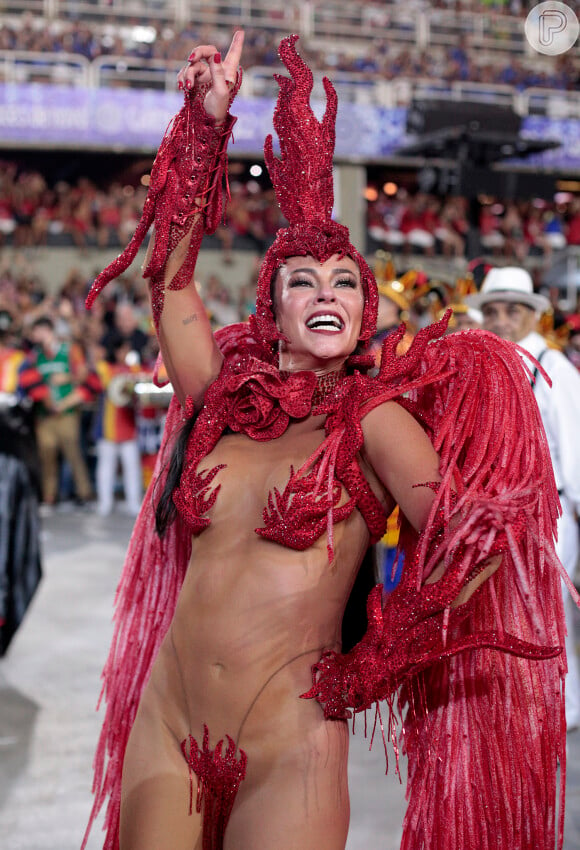 Paolla Oliveira usará fantasia de tule sem tapa-sexo em Desfile das Campeãs
