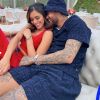 Neymar posa com a nova namorada, Bruna Biancardi