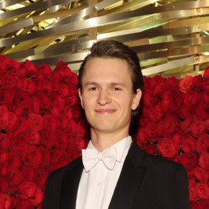 O dress code do Met Gala 2022 é: 'Gildesd Glamour and White Tie'