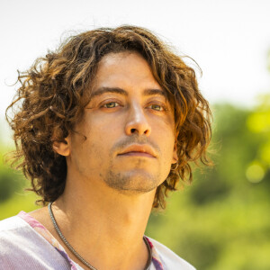 José Leôncio (Marcos Palmeira) é pai também de Jove (Jesuíta Barbosa) na novela 'Pantanal'