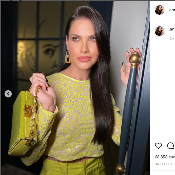 Look de Andressa Suita pertence à marca CLOUDE. Embora ela tenha definido o look como 'monocromático', as peças são de diferentes cores