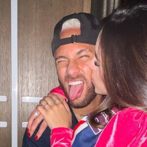 Neymar e Bruna Biancardi assumiram publicamente o relacionamento