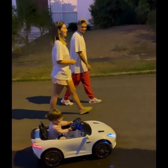 Filha de Virgínia Fonseca ganhou carro de luxo de 3 mil reais em festa de 1º aniversário
