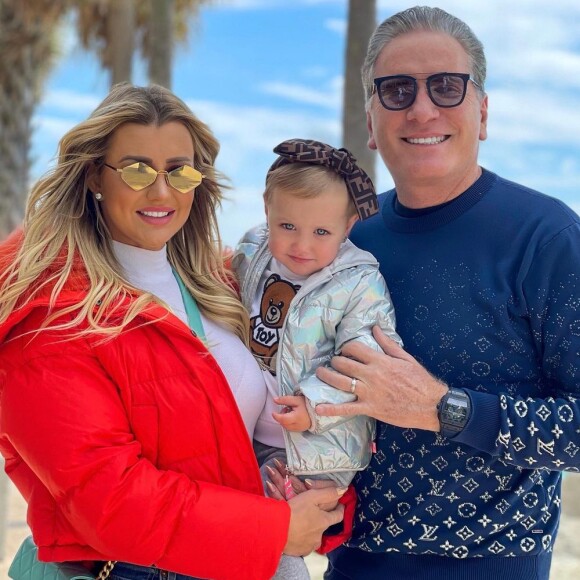 Ana Paula é mãe de Vicky, de 2 anos, fruto do casamento com Roberto Justus