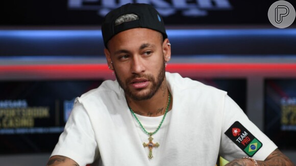 Neymar defende jogador que foi afastado após Stories em festa