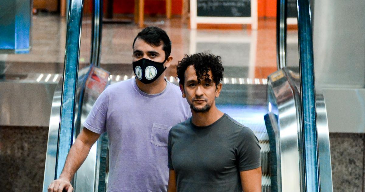 Marido de Irandhir Santos, Roberto Efrem Filho, é doutor em Ciências ...