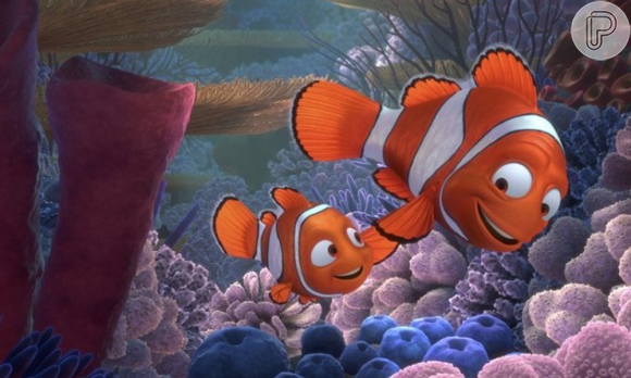 Procurando Nemo conta a história de um pai que cruza os sete mares em busca do filho, que foi capturado por um mergulhador