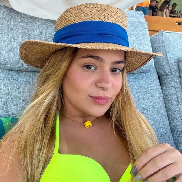 Viih Tube afirmou que, assim que chegar de viagem, vai à Volta Redonda conhecer a mãe de Eliezer