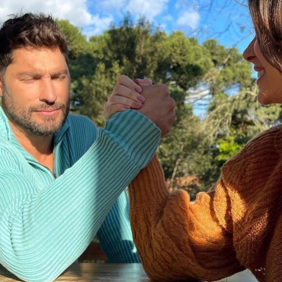 Victor Pecoraro se envolveu com Rayanne Morais antes de oficializar a separação