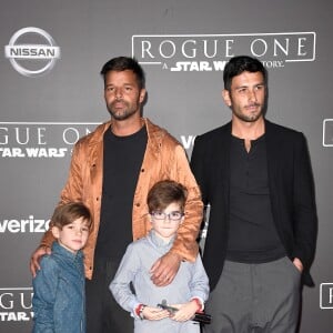 Ricky Martin também é pai de quatro filhos