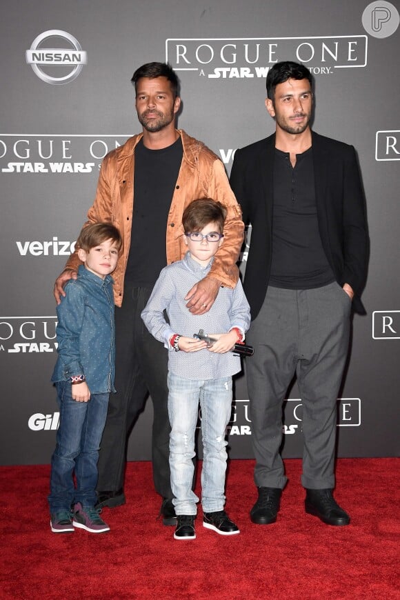 Ricky Martin também é pai de quatro filhos