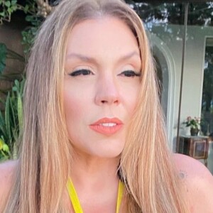 Simony já deu início aos tratamentos com a primeira sessão de quimioterapia